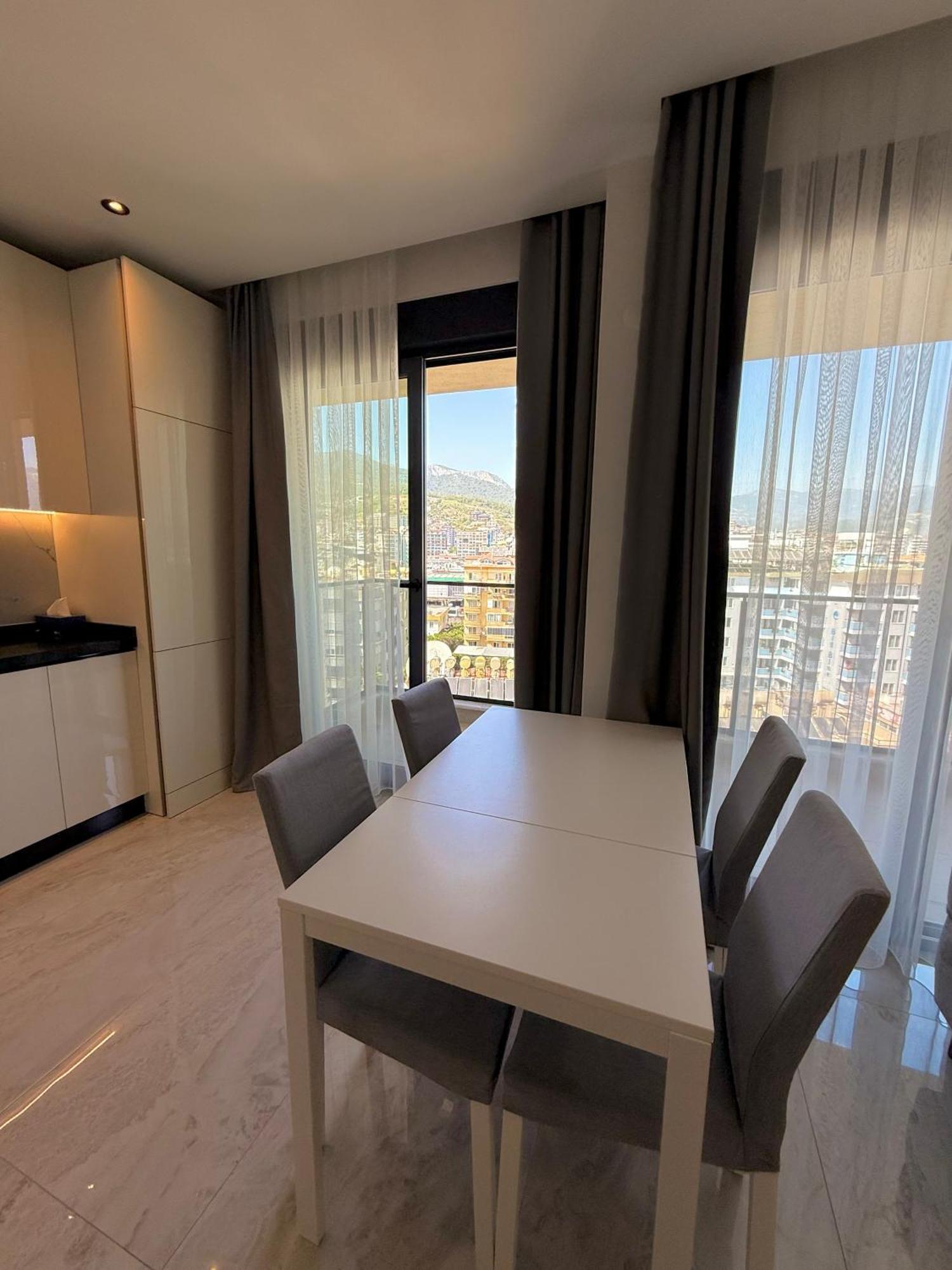 Sa Apartments! Sea And Mountain View 2bd Duplex *